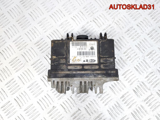 Блок ЭБУ Vоlkswаgen Gоlf 3 1,6 AEE 032906030R
