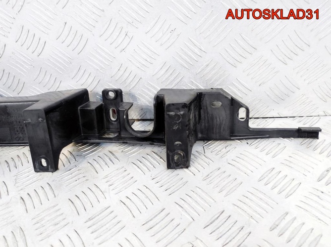Панель передняя центральная Opel Astra J 13264478