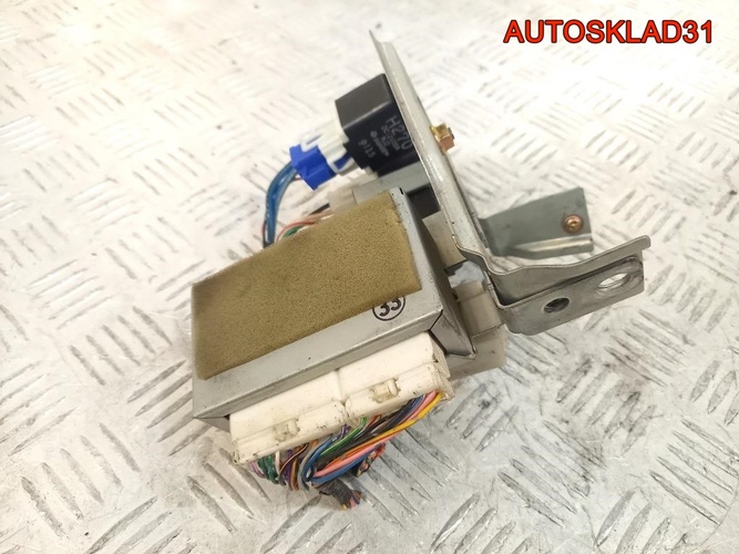 Блоку управления ABS Mazda 323 BA  BG1P67650A