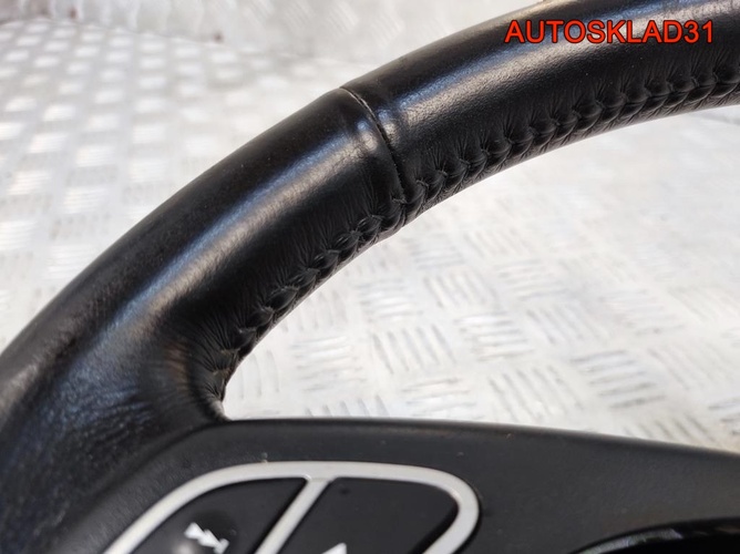 Рулевое колесо мультируль Kia Ceed 561101H170EQ