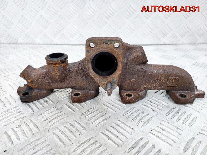 Коллектор выпускной Renault Megane 3 1.5 K9K 837 