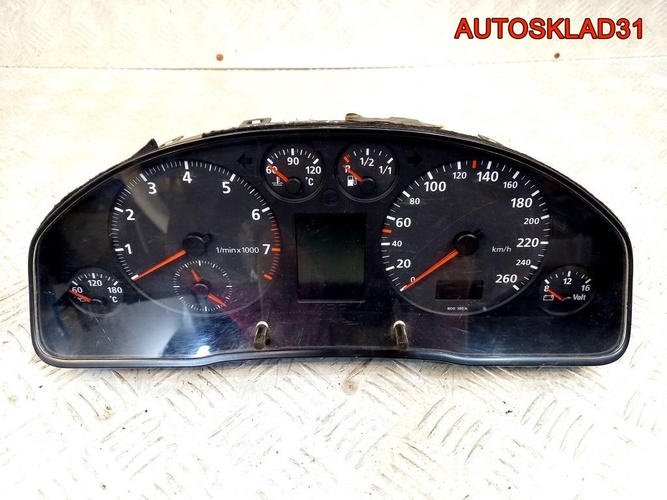 Панель приборов Audi A4 B5 8D0919033P бензин
