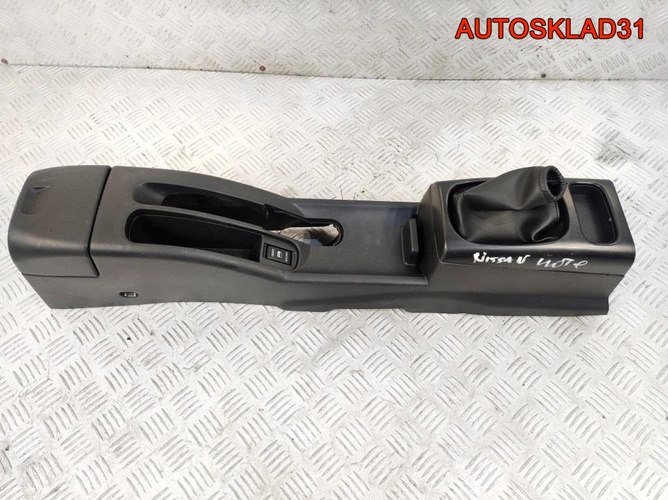 Консоль центральная Nissan Note E11 969109U010