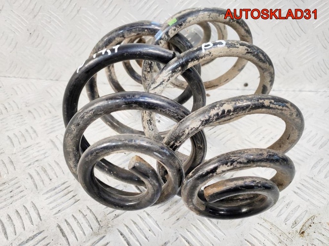 Пружина задняя VW Passat B5 Combi 3B0511115T