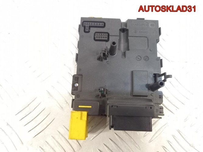 Блок подрулевой Volkswagen Passat B6 3C0953549B