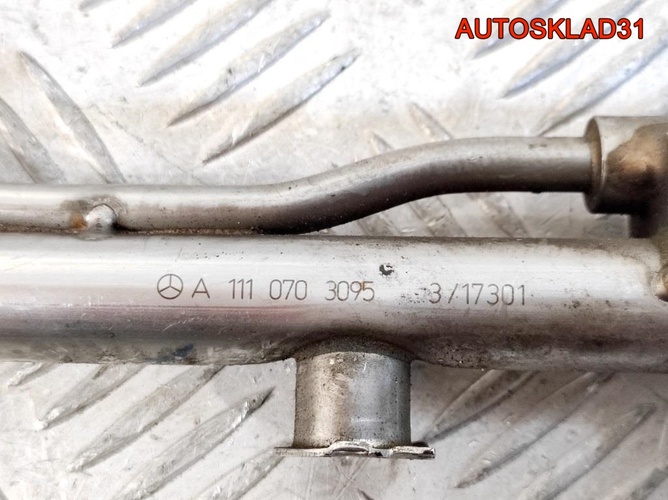 Рейка топливная Mercedes Benz W203 A1110703095