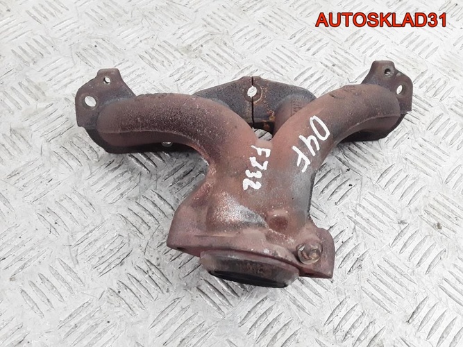 Коллектор выпускной Renault Logan 8200383745