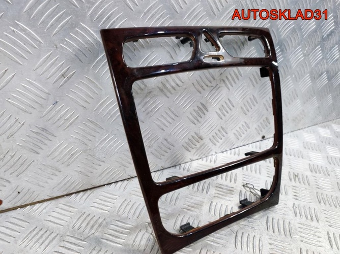 Накладка декоративная Mercedes W203 A2036804639
