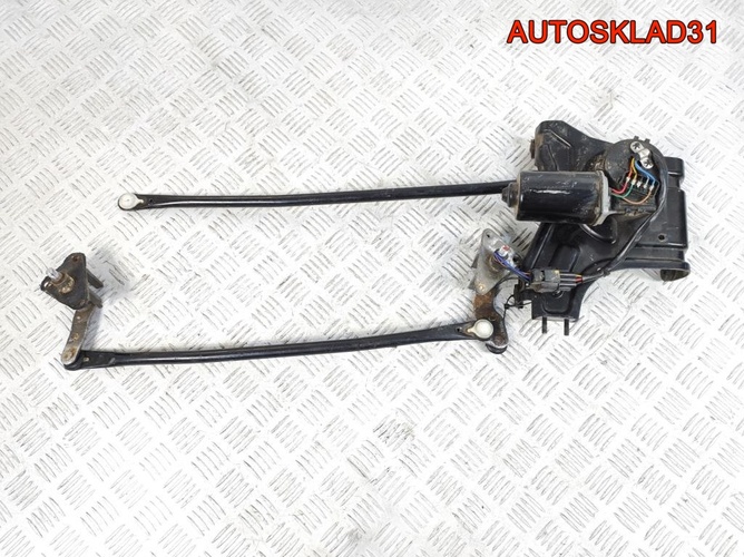 Трапеция стеклоочистителей Hyundai H1 982004A000
