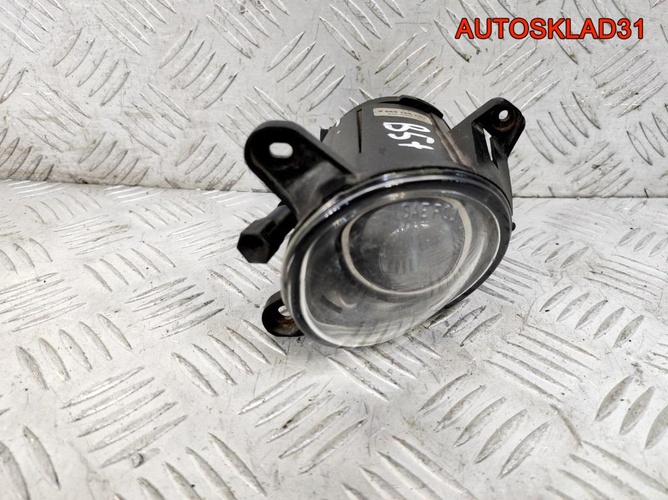 Фара противотуманная левая VW Passat B5 3B7941699A