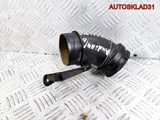 Патрубок впускного коллектора Passat B5 058133358D (Изображение 3)