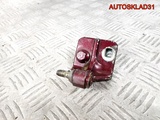 Петля двери задней правой нижняя Mercedes W203 (Изображение 5)