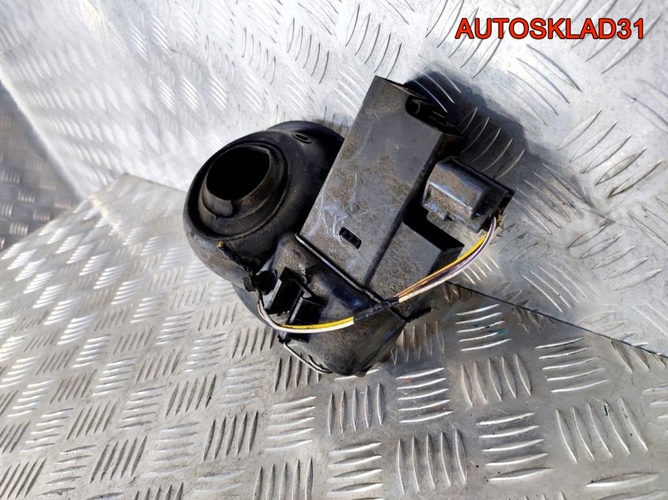 Лючок бензобака в сборе Ford Focus 2 4M51A405A02AB