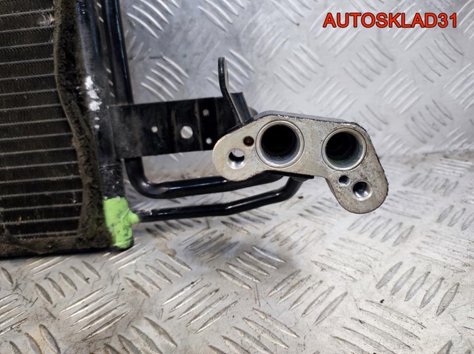 Радиатор кондиционера Volkswagen Touran 1T0820411B