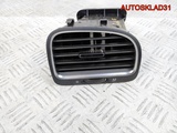 Дефлектор воздушный правый VW Golf 6 5K0819704K (Изображение 1)
