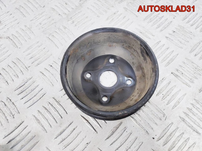 Шкив помпы Hyundai Starex H1 2.5 D4CB 252214A000