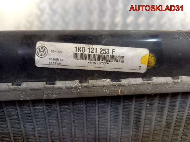 Радиатор основной VW Golf 5 2003-2009 1K0121253F