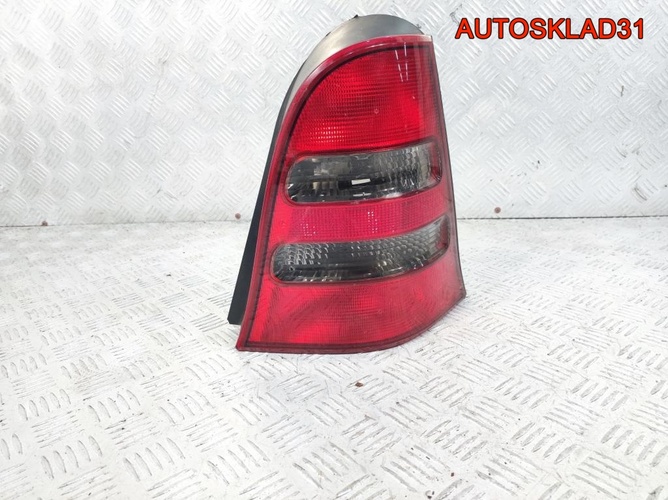 Фонарь задний правый Mercedes W168 A1688203064