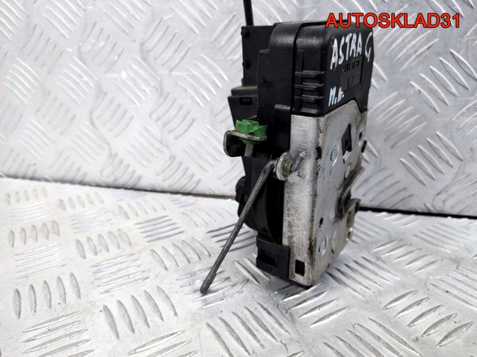 Замок двери передней левой Opel Astra G 24444015