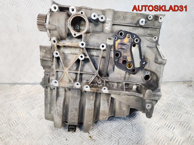 Блок цилиндров VW Passat B5+ 2,0 ALT 06D103023