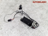 Ручка двери передней правая Audi A4 B5 8D0837208A (Изображение 2)