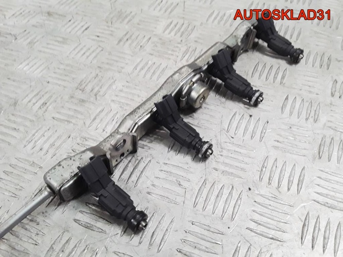 Форсунка инжекторная Тойота Авенсис 2 232500D030