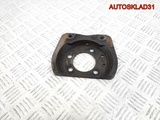 Щит опорный задний правый Opel Astra H 13173019 (Изображение 2)