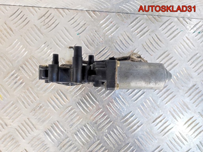 Моторчик стеклоподъёмника Audi A4 Б5 8D0959802B
