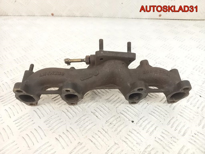 Коллектор выпускной Audi A4 B7 1.9 TDI 038253033H