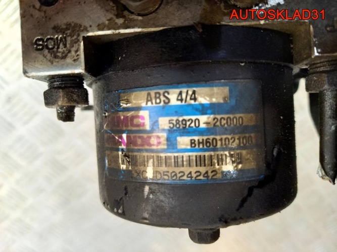 Блок ABS Hyundai Coupe GK 2002-2009 956002C000