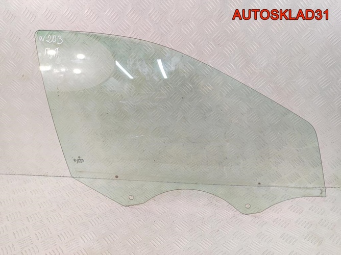 Стекло переднее правое Mercedes W203 A2037250210