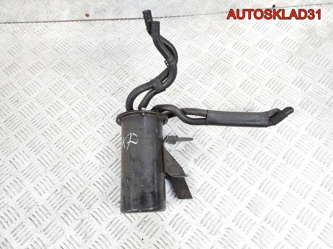 Корпус топливного фильтра VW Passat B6 3C0127400A