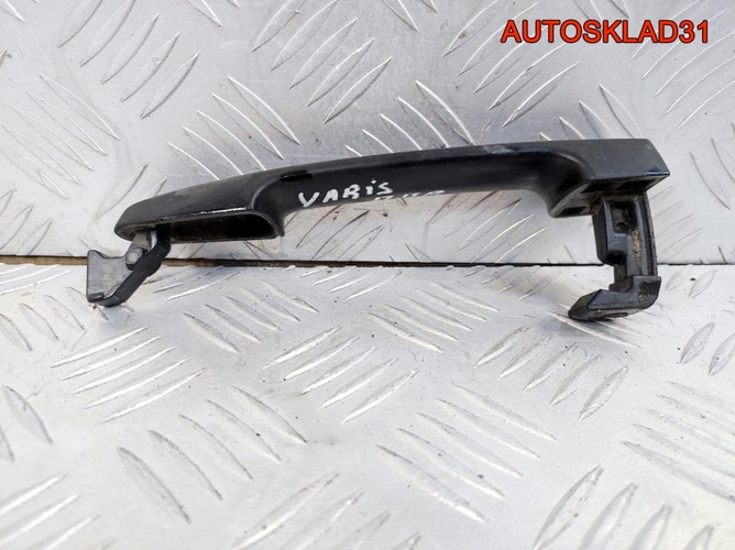 Ручка двери передней наружная правая Toyota Yaris