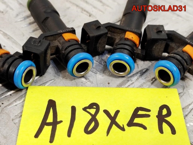 Форсунка топливная Opel Insignia A18XER  55353806