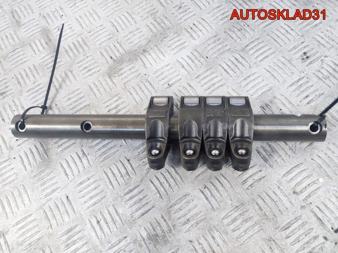 Ось коромысел VW Passat B6 2.0 BKP 03G109527A