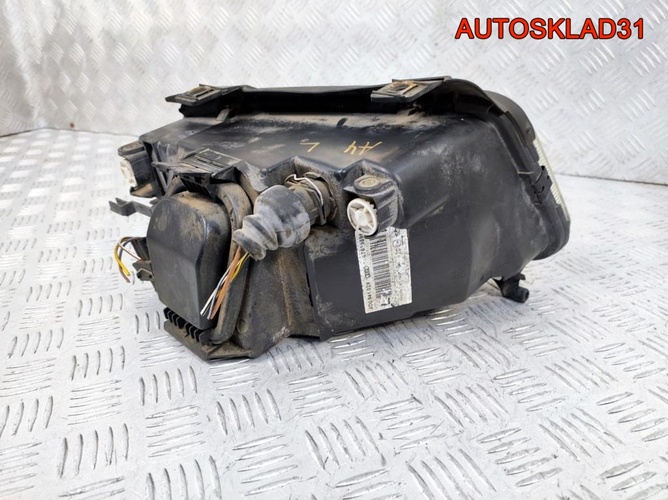 Фара левая Audi A4 B5 8D0941029 Дорестайлинг