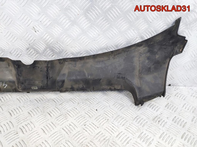 Кожух замка капота Audi A6 C6 4F0807081