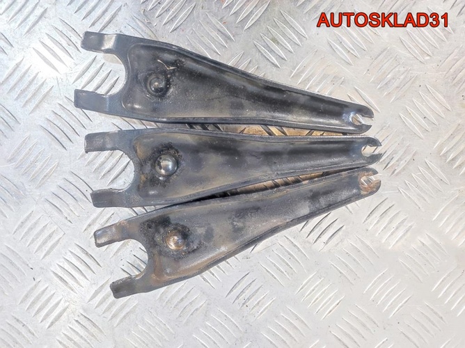 Вилка сцепления Renault Logan 7700112818