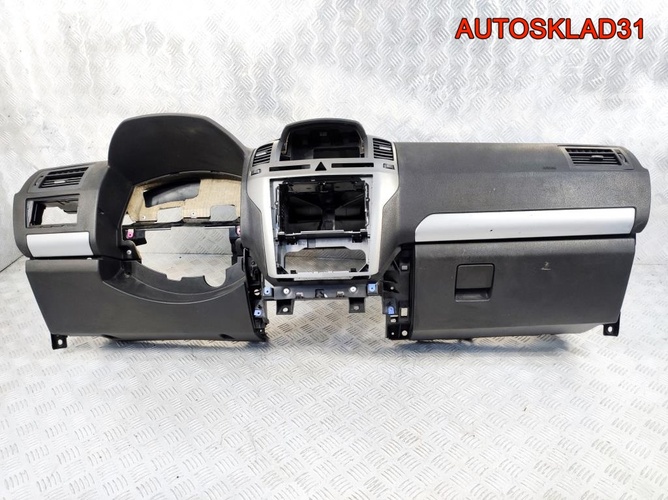 Торпедо Голое Opel Zafira B 13206043