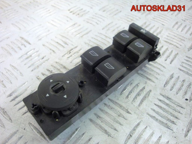 Блок стеклоподъемников Ford Focus 2 3M5T14A132AF