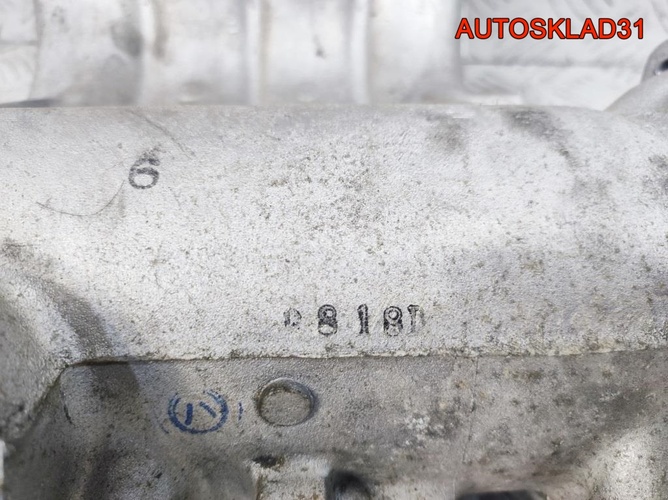 Коллектор впускной Mitsubishi Carisma DA MR507324