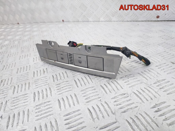 Блок кнопок Ford Focus 2 4M5113D734BC