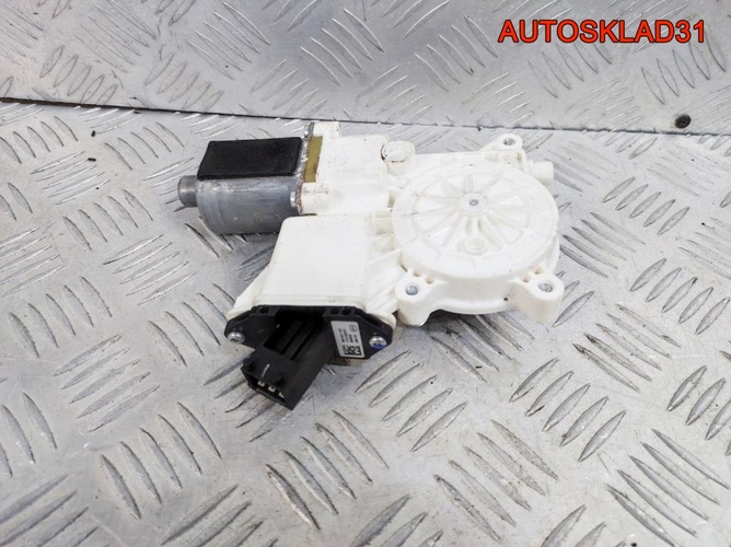 Моторчик стеклоподъёмника Opel Astra H 13193245