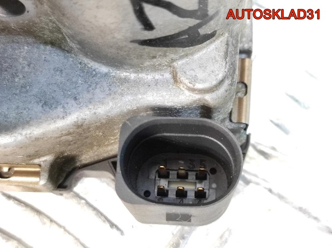 Заслонка дроссельная VW Passat B5 AZX 022133062AC