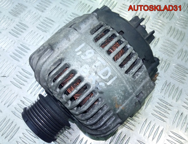 Генератор 180 A VW Passat B6 1,9 BKC Дизель 021903026L