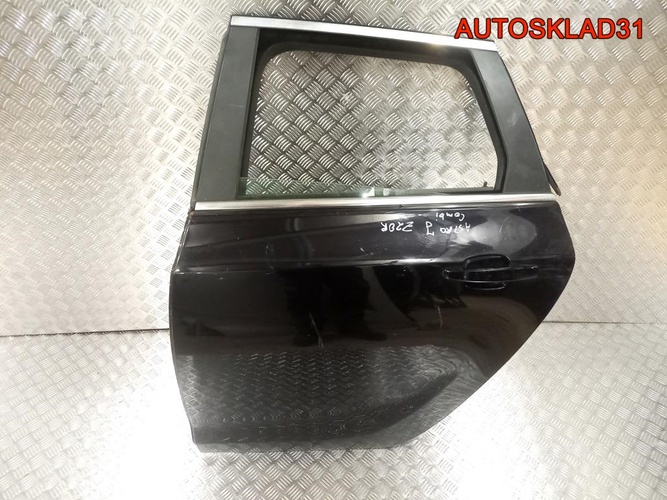 Дверь задняя левая Opel Astra J 13301546 Универсал