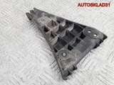 Направляющая переднего бампера правая Audi A4 B5 (Изображение 3)