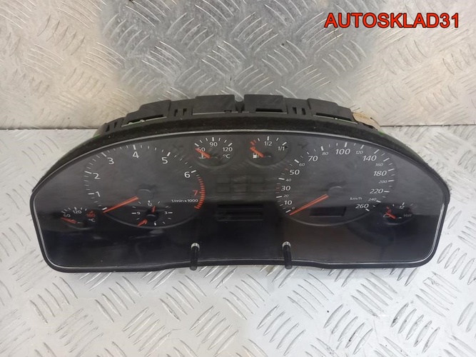 Панель приборов Audi A6 C5 4B0919860LX бензин