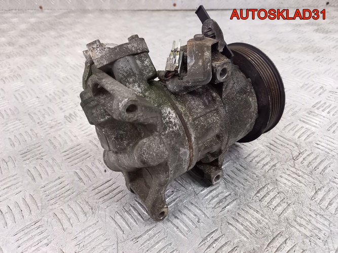 Компрессор кондиционера Toyota Yaris 4472209464