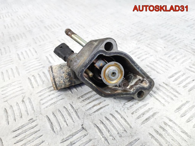 Корпус термостата Opel Astra G 1,8 Z18XE 90536262